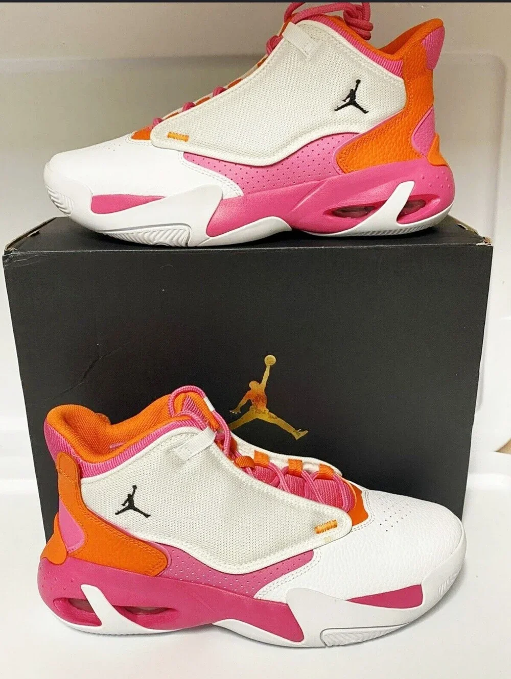 Jordan Max Aura 4 (GS) White Safety Orange Pinksicle DV0490-168 Size 6.5Y